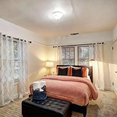 Charming 2Bed French Colonial Apartment In Desirable Midtown Sacramento Exterior photo